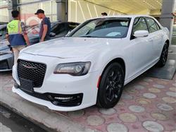 کرایسلەر 300